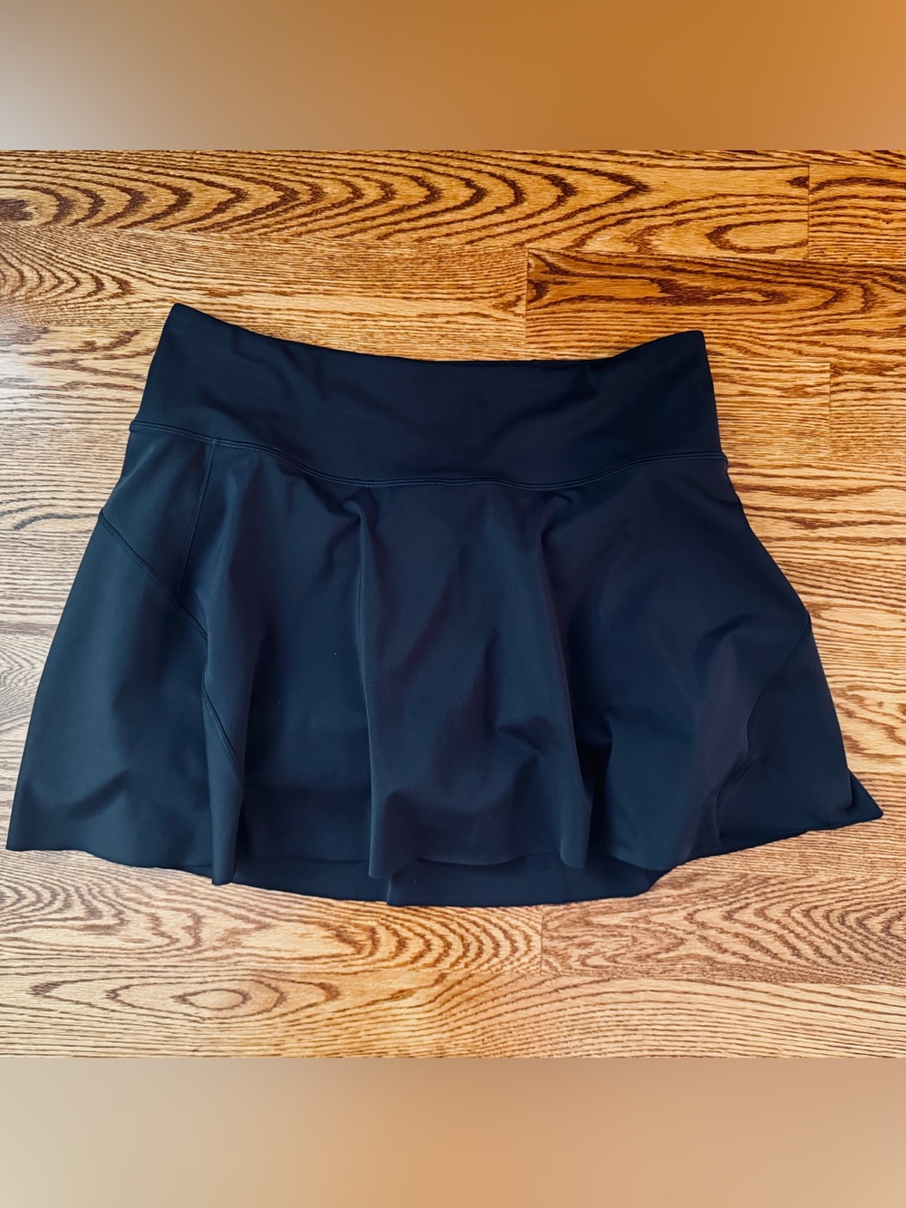 Athleta Black Ace Tennis Skort 15 1/2 inch - size L - EUC